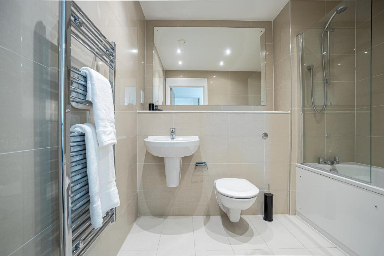 Luxe Apartments Bracknell Near Ascot, Legoland, Windsor, Lexicon - Free Parking & Gym Экстерьер фото